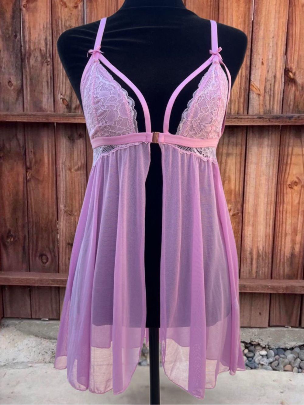 Women's Lace & Mesh Babydoll Nightdress - pink